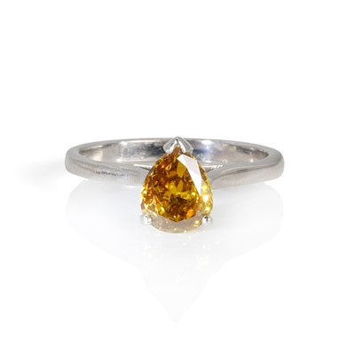 Lot 236 - †A 14ct white gold single stone fancy coloured diamond ring