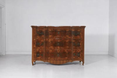 Lot 271 - A walnut and cedar commode