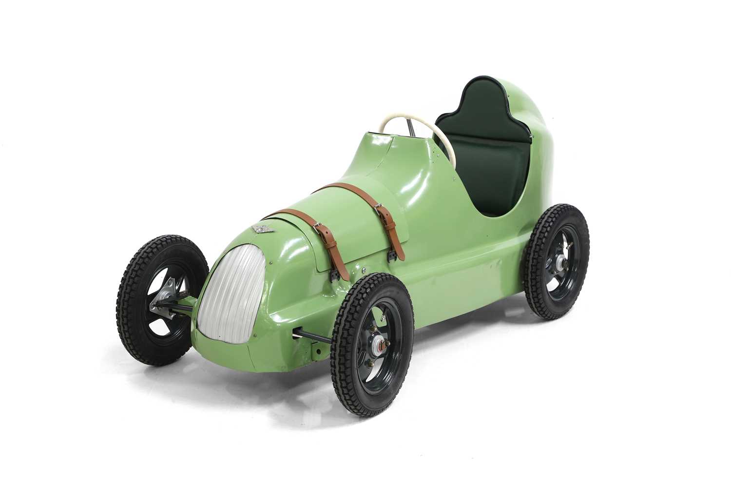 Lot 51 - An Austin 'Pathfinder' pedal car