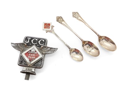 Lot 15 - A Junior Car Club pre-war member's car badge