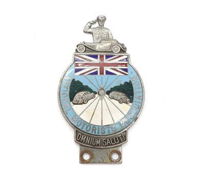 Lot 40 - A National Motorists' Association pre-war member's car badge