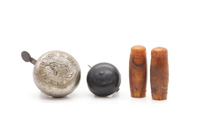 Lot 87 - An 'Avec Alfred Tout Va Bien' cycle bell