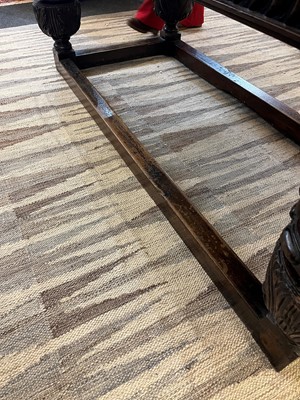 Lot 152 - An Elizabethan-style oak refectory table