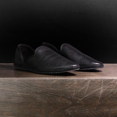 Lot 1399 - A pair of 'Friulane' slippers by The Row