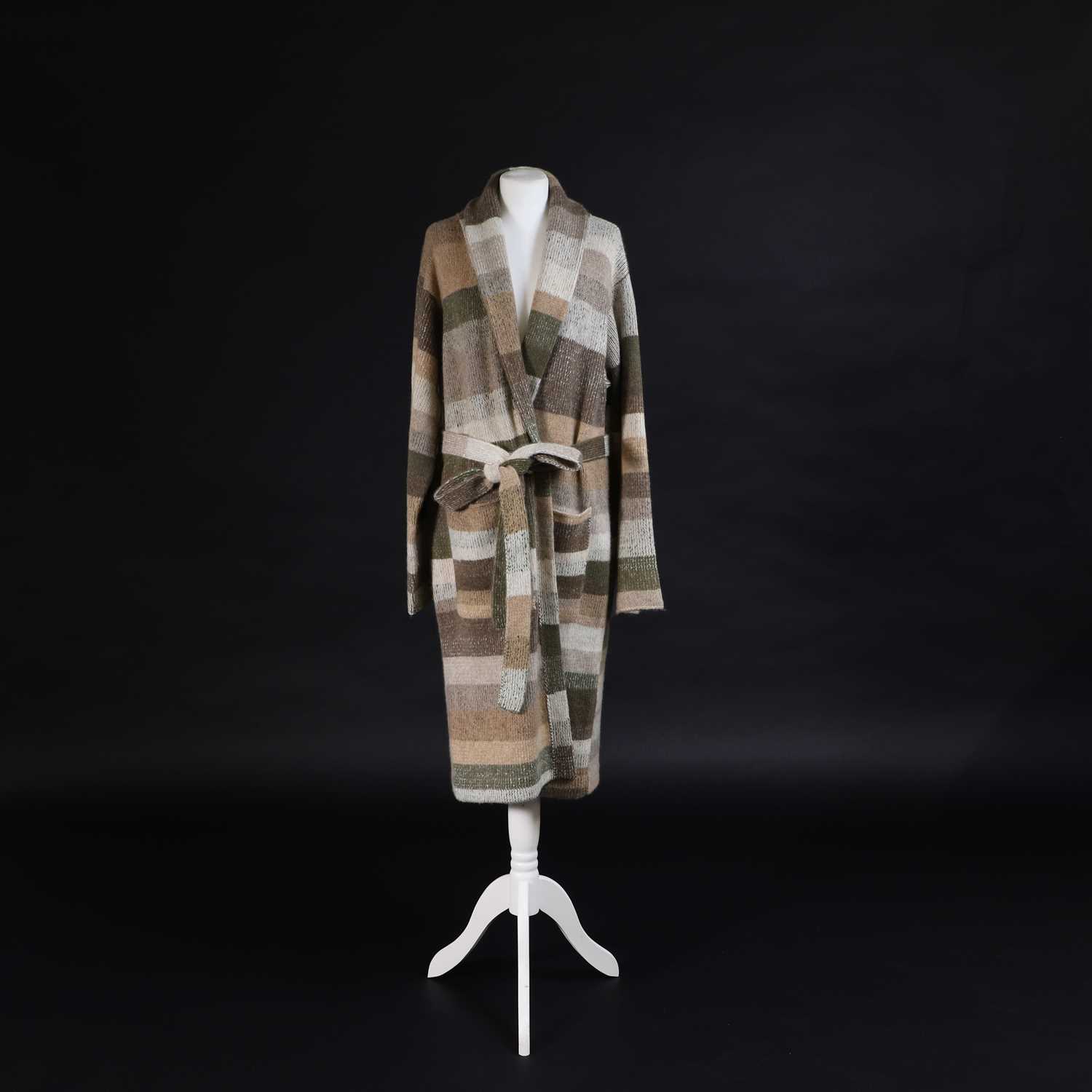 Lot 1387 - A cashmere cardigan by The Elder Statesman