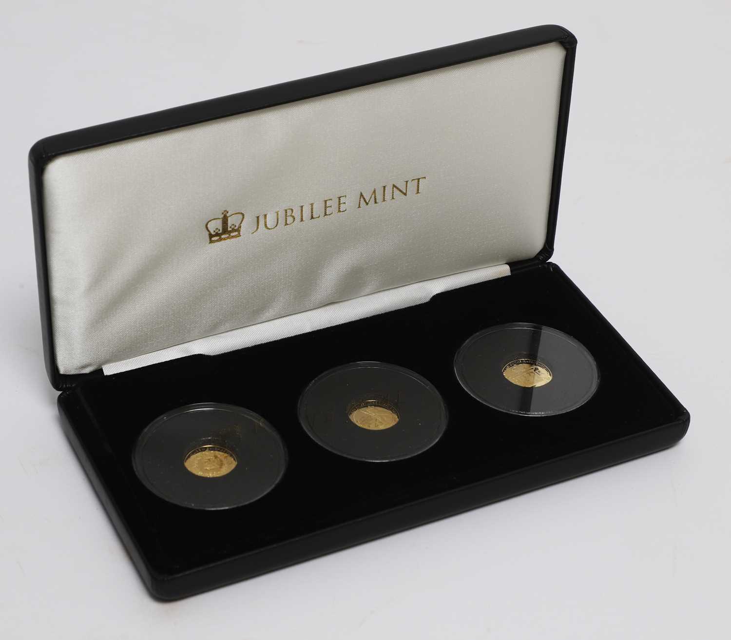 Lot 53 - Coins, Elizabeth II (1952-2022)