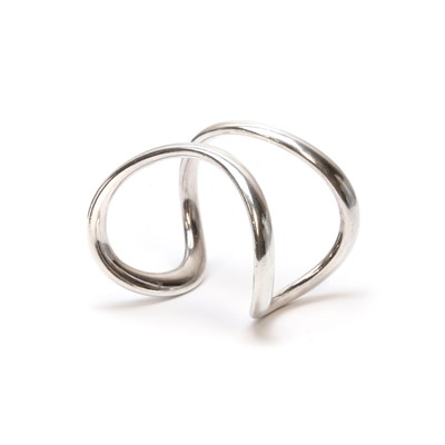 Lot 1117 - A silver bangle, by Hermès