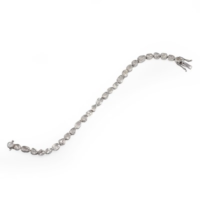Lot 1132 - A silver polki diamond bracelet