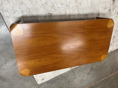 Lot 147 - Saburō Inui (Japanese, 1911-1991)