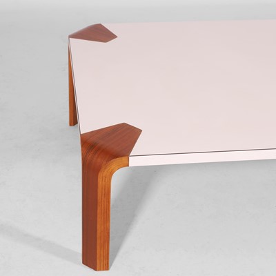 Lot 173 - Junzo Sakakura (Japanese, 1901-1969)