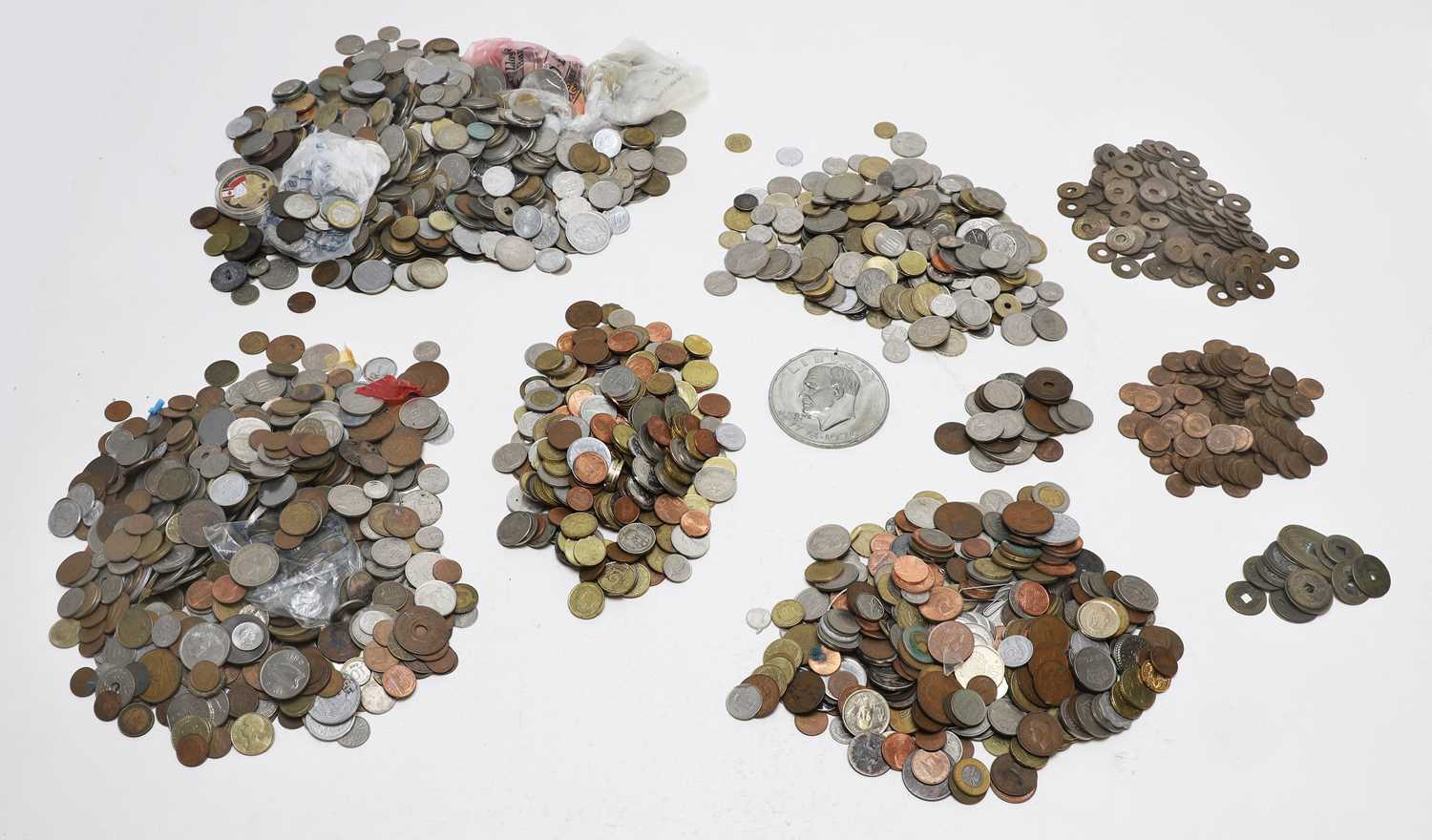 Lot 62 - Coins, World