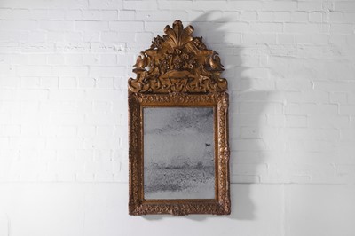Lot 519 - A carved giltwood marriage mirror