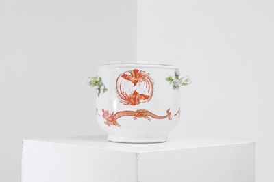 Lot 141 - A Meissen porcelain bottle cooler from the 'Red Dragon' service