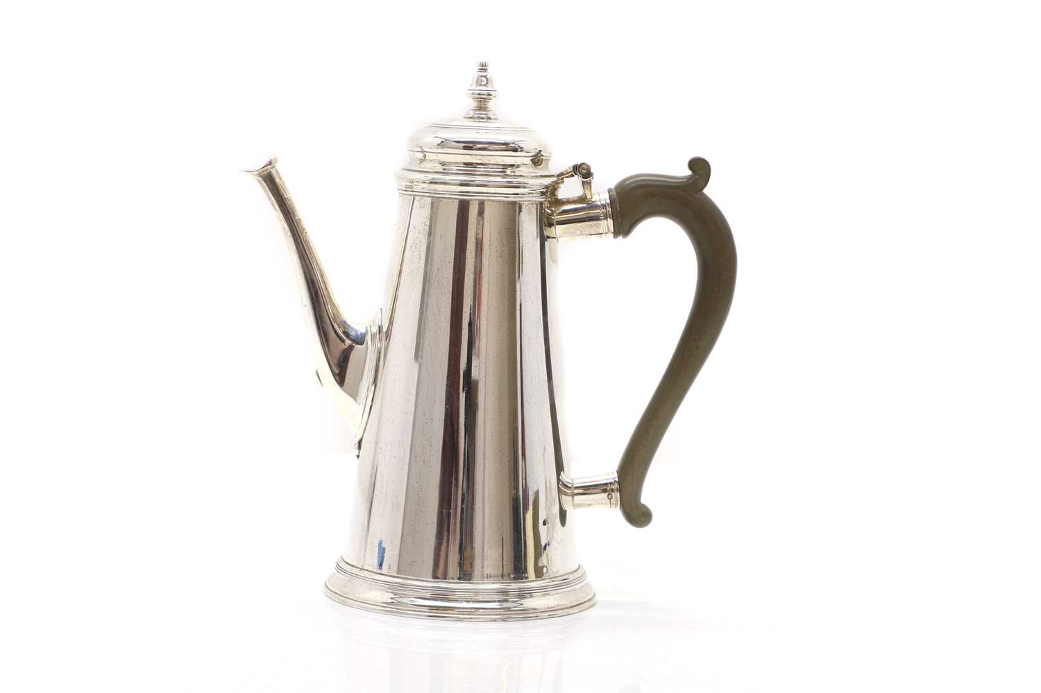 Lot 22 - A silver coffee pot