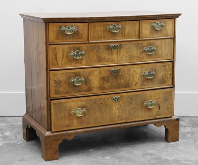 Lot 524 - A Queen Anne walnut chest of drawers