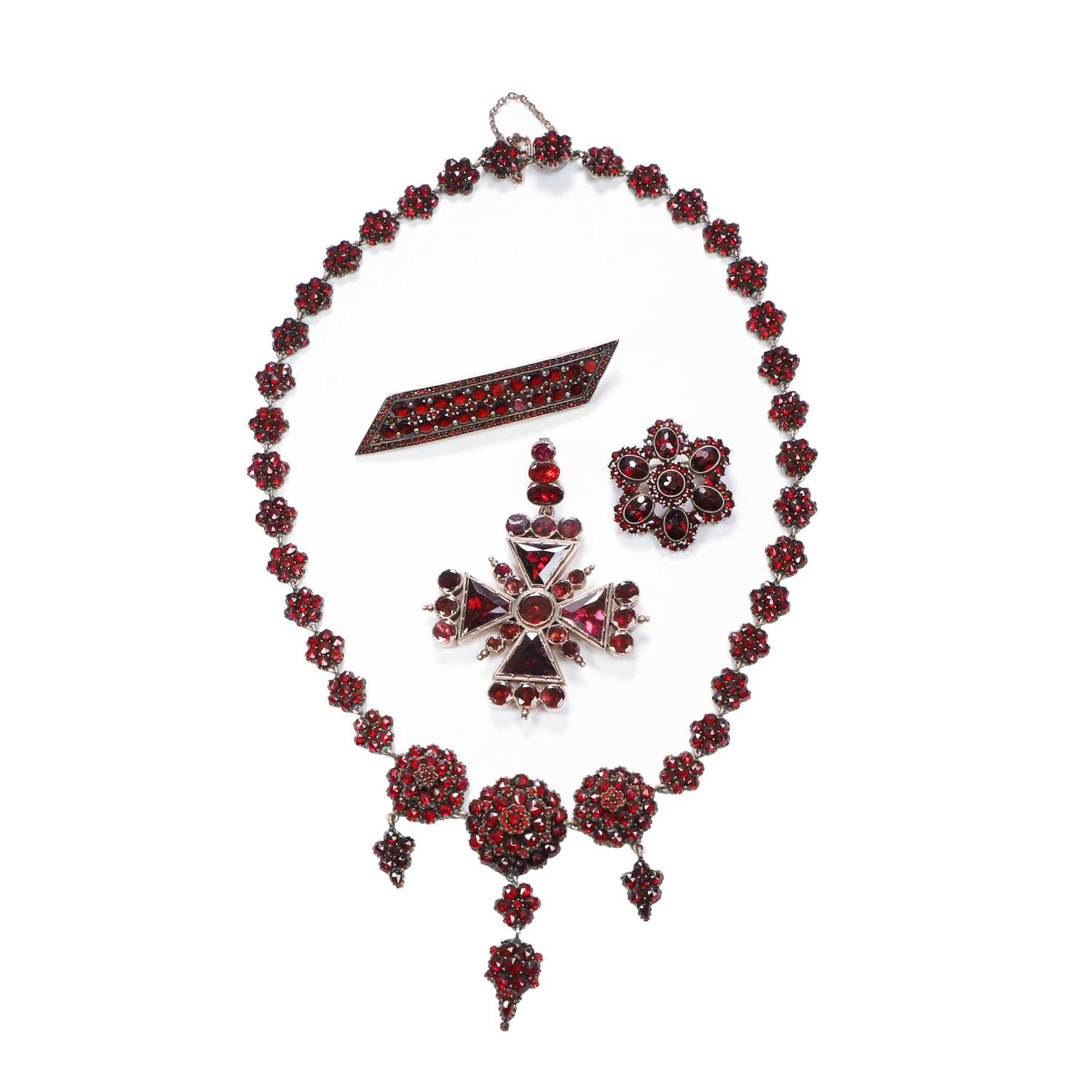 Lot 1198 - A collection of antique garnet set jewellery