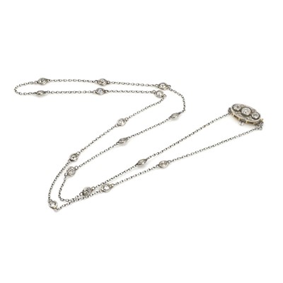 Lot 54 - An early 20th century diamond set chain necklace