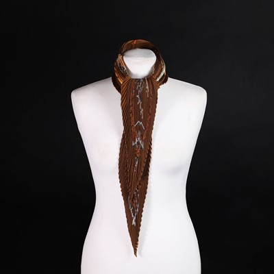 Lot 1429 - A Hermès carré plissé 140 silk scarf