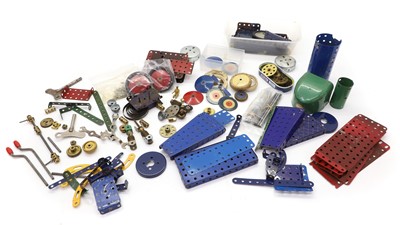 Lot 64 - Meccano and Hornby spares