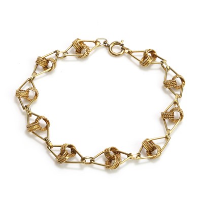 Lot 1255 - A 9ct gold bracelet
