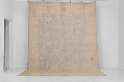 Lot 58 - An Oushak wool carpet