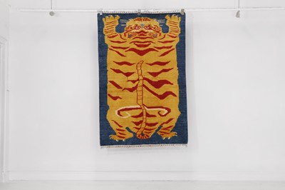 Lot 502 - A Tibetan-style wool tiger rug