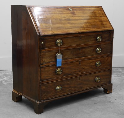 Lot 501 - A Georgian mahogany bureau