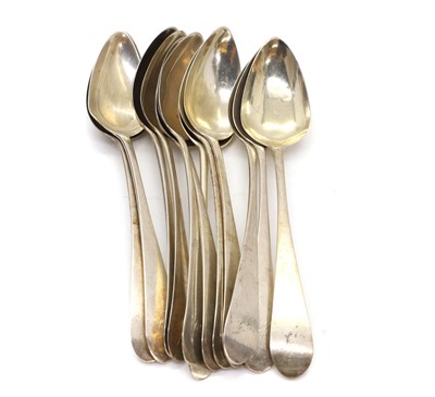 Lot 4 - A set of twelve silver spoons