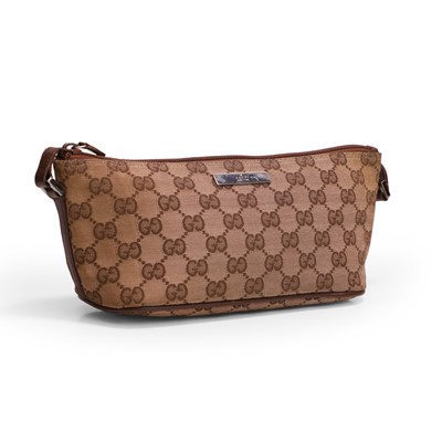 Lot 1451 - A Gucci shoulder bag