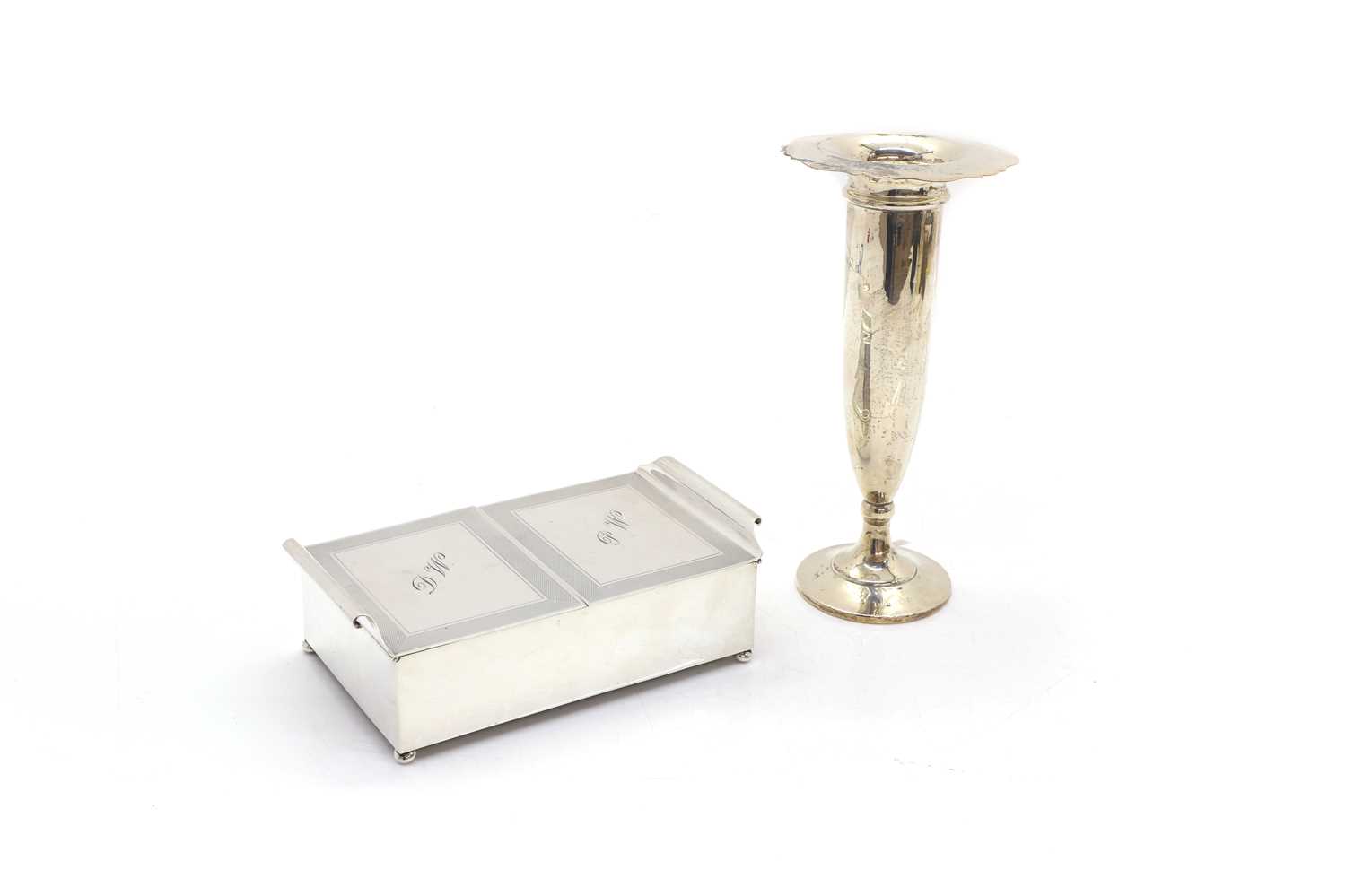 Lot 2 - A silver table top cigarette box