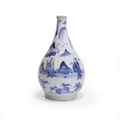 Lot 61 - A Chinese blue and white bottle vase