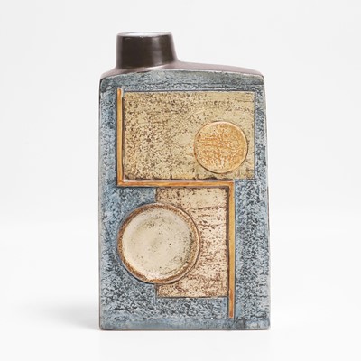 Lot 322 - Ann Jones for Troika Pottery