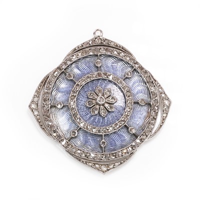 Lot 1027 - An Edwardian guilloche enamel diamond set pendant