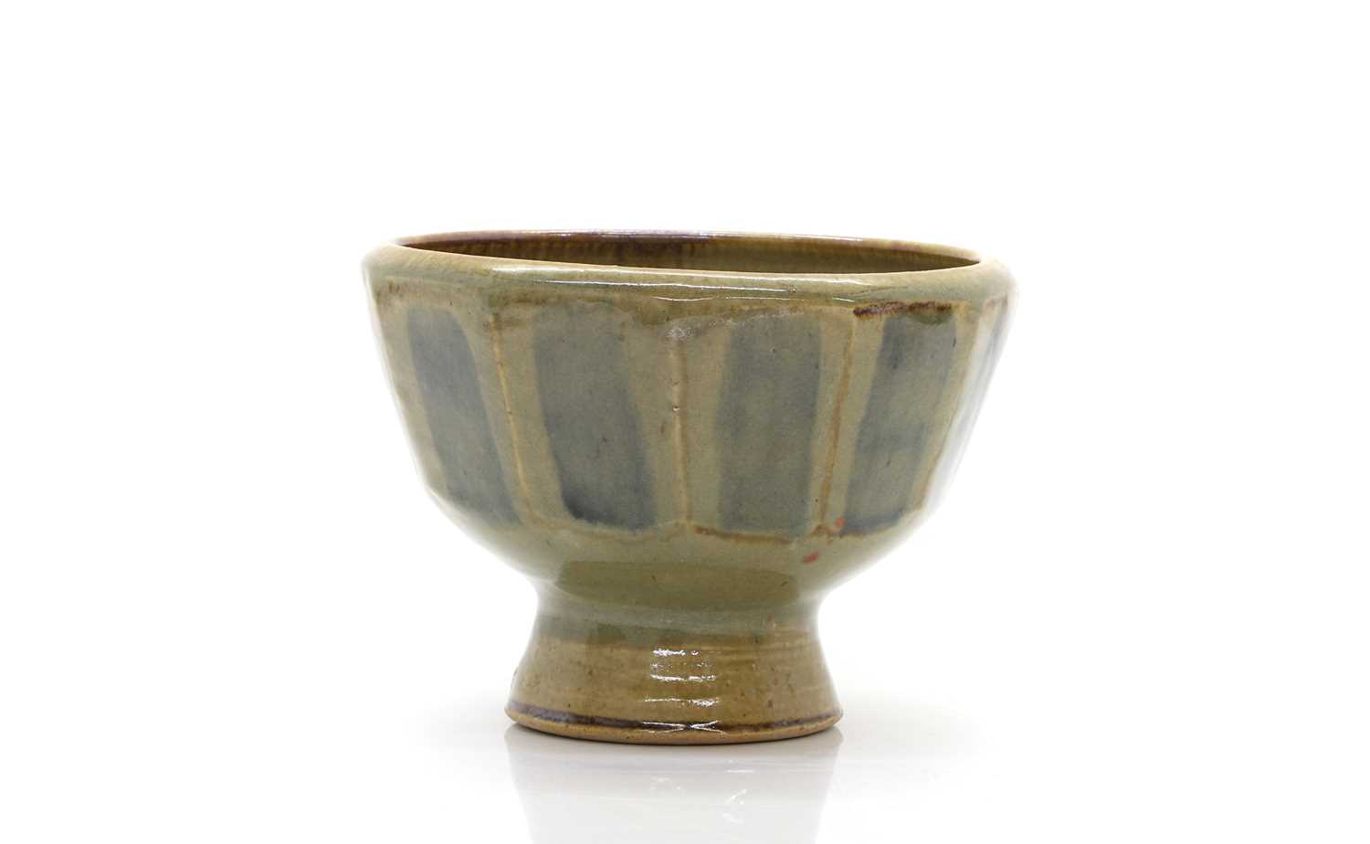 Lot 115 - David Leach (1911-2005)