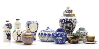 Lot 171 - A blue and white ginger jar