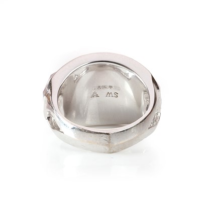 Lot 1113 - An 18ct white gold Crystal Haze ring, by Stephen Webster
