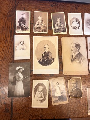 Lot 302 - A collection of carte de visite photographs relating to Agnes Bennett