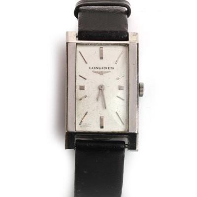 Lot 1309 - A stainless steel Longines mechanical strap watch