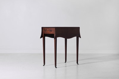 Lot 300 - A George III mahogany Pembroke table of small proportions
