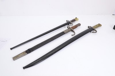 Lot 384 - A Chassepot Yataghan sword bayonet