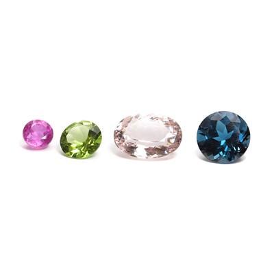 Lot 1227 - A collection of unmounted gemstones