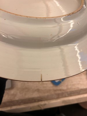 Lot 52 - A pair of Chinese Imari porcelain dishes