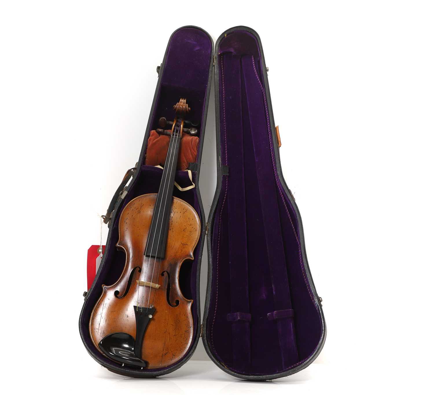 Lot 352 - A fine early 19th century violin