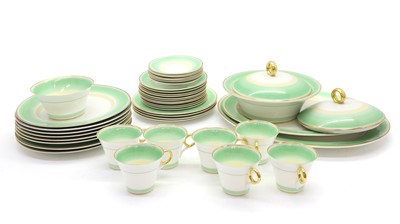 Lot 108 - A Shelley porcelain dinner service