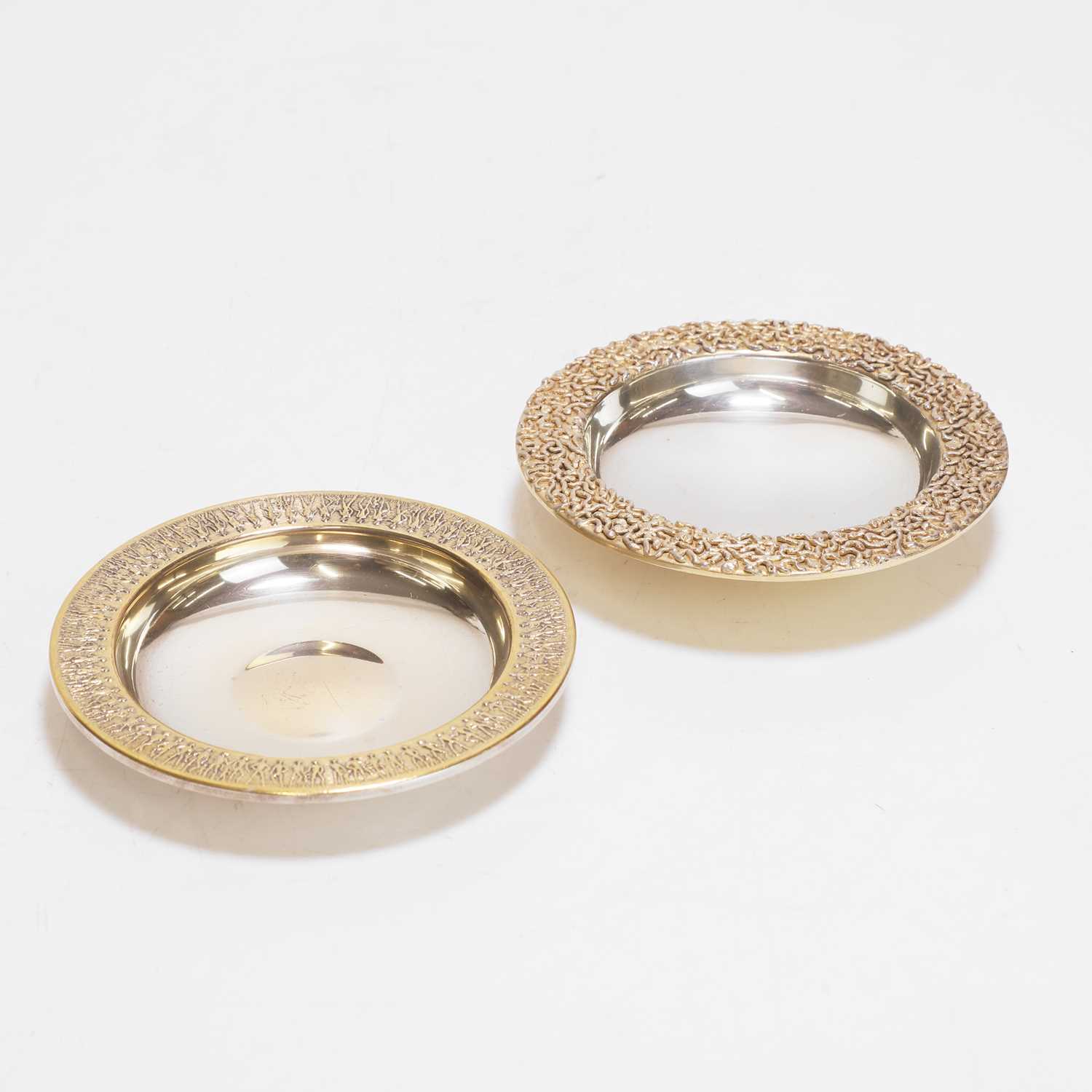 Lot 254 - Stuart Devlin (Australian-British, 1931-2018)