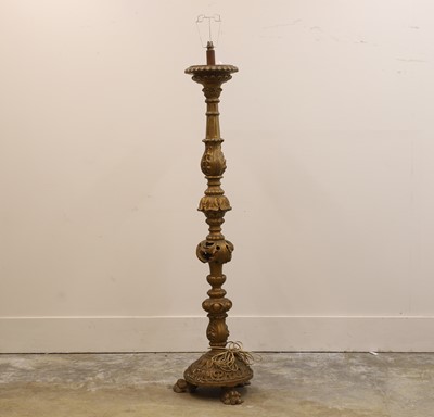 Lot 524 - A giltwood and gesso torchère