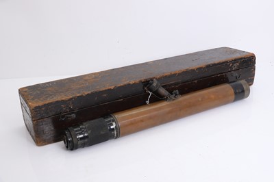 Lot 370 - A First World War military gun sight
