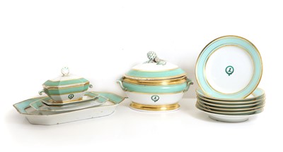 Lot 116 - A Rihouet Paris part dinner service