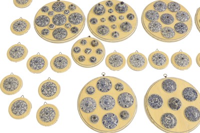 Lot 44 - A collection of blue and white Vung Tau Cargo porcelain lids