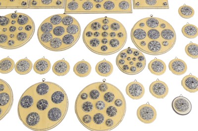 Lot 44 - A collection of blue and white Vung Tau Cargo porcelain lids